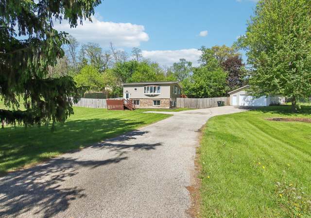 Property at 38622 N Drexel Blvd, Antioch, IL 60002, 3 beds, 2 baths