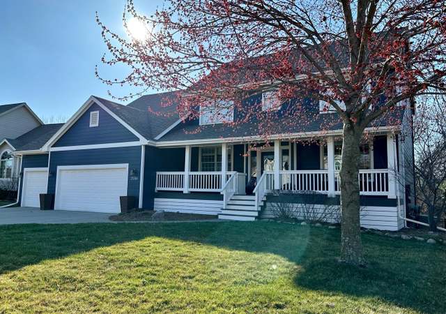 Photo of 2556 NW 162nd St, Clive, IA 50325