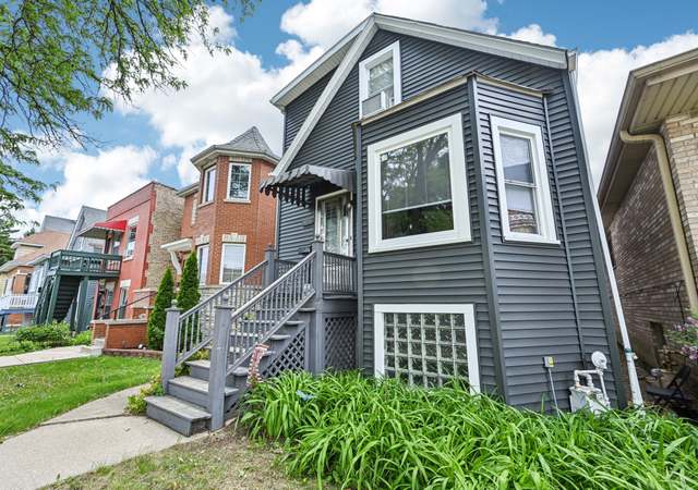 Photo of 5031 W Byron St, Chicago, IL 60641