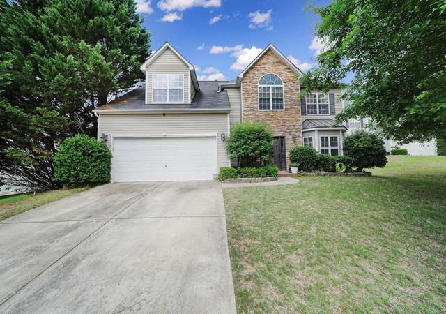 Property at 2017 White Cedar Ln, Waxhaw, NC 28173, 4 beds, 2.5 baths