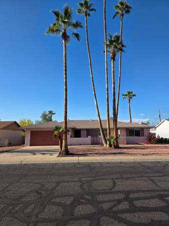 Photo of 1128 E Malibu Dr E, Tempe, AZ 85282