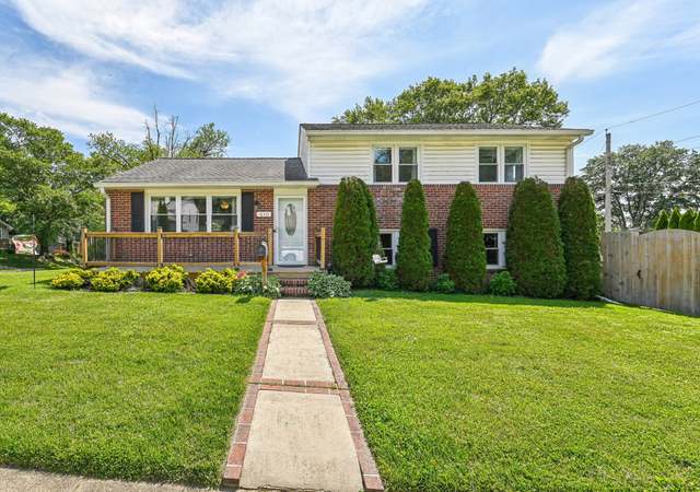 Property at 410 Roanoke Dr, Baltimore, MD 21228, 3 beds, 2.5 baths