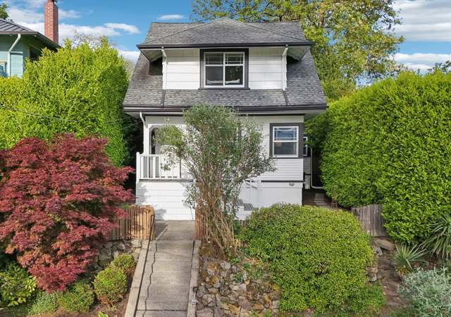 Property at 928 31st Ave, Seattle, WA 98122, 3 beds, 1.5 baths