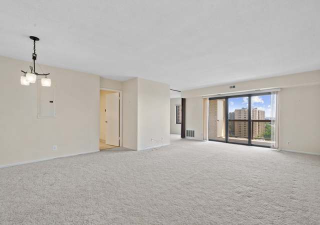 Photo of 307 Yoakum Pkwy #1105, Alexandria, VA 22304