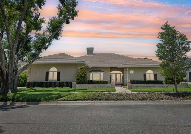 Property at 356 N Spaulding Cv, Lake Mary, FL 32746, 4 beds, 3.5 baths
