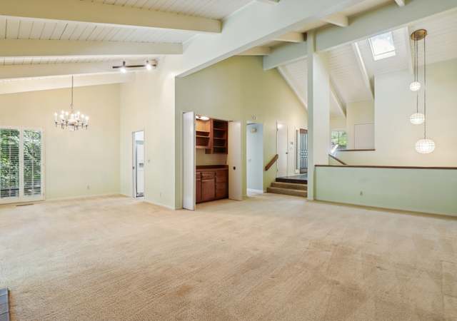 Property at 84 Riverknoll Pl, Carmichael, CA 95608, 2 beds, 2.5 baths