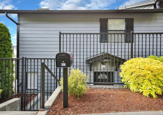 Photo of 817 Kitsap St, Port Orchard, WA 98366