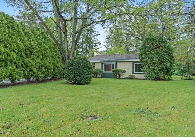 Photo of 5 Stonegate Cir, Lincolnshire, IL 60069