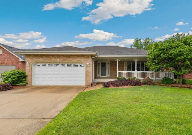 Property at 5229 Kathleen Ct, Oak Forest, IL 60452, 3 beds, 2.5 baths