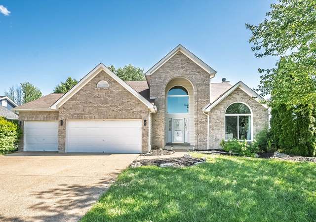 Property at 1836 Hackmann Hollow Dr, Wentzville, MO 63385, 5 beds, 3.5 baths