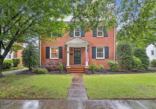 Property at 3 Acorn St, Hampton, VA 23669, 3 beds, 2.5 baths