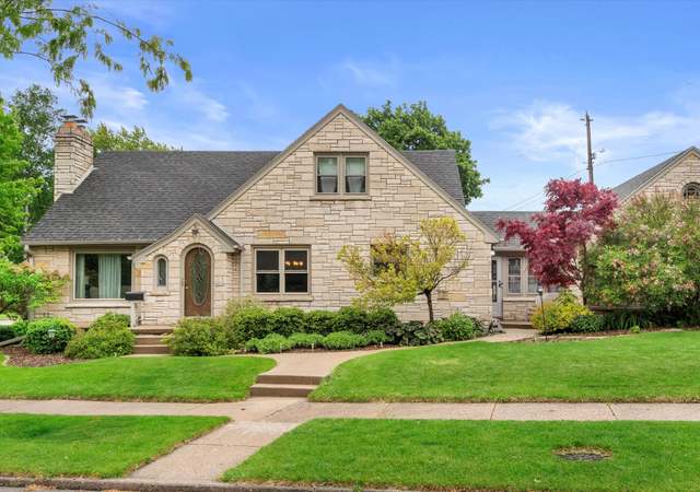 Photo of 2433 S 52nd St, West Allis, WI 53219