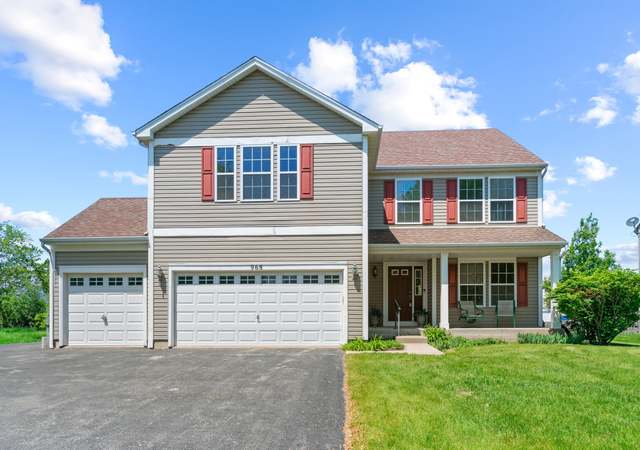 Property at 968 Pattee Ave, Elburn, IL 60119, 3 beds, 2.5 baths
