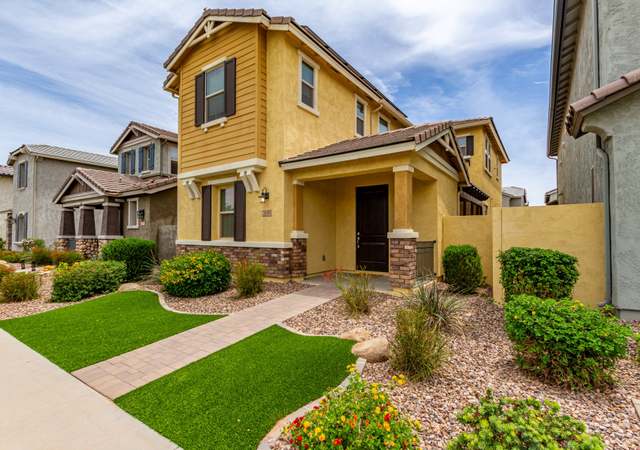 Property at 2499 S Entwistle St, Gilbert, AZ 85295, 4 beds, 3.5 baths