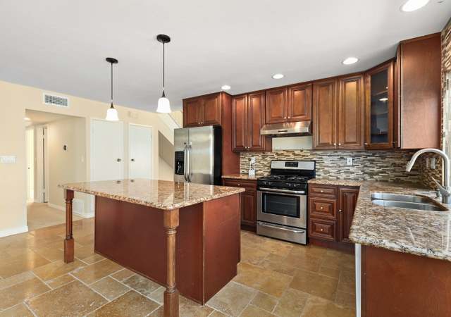 Property at 8761 Menkar Rd, San Diego, CA 92126, 5 beds, 3 baths