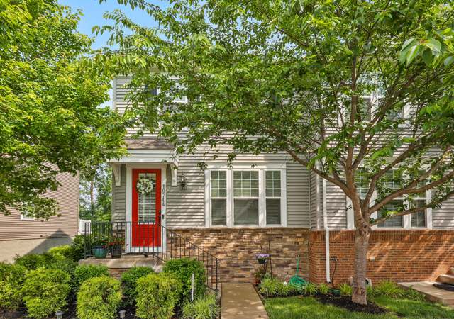 Property at 10744 Hinton Way, Manassas, VA 20112, 3 beds, 3.5 baths