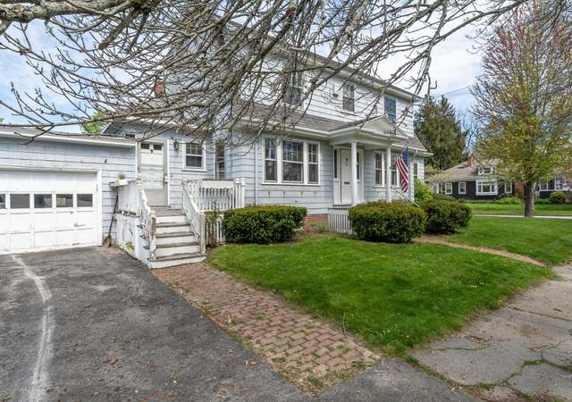 Property at 57 Colonial Rd, Portland, ME 04102, 2 beds, 1.5 baths