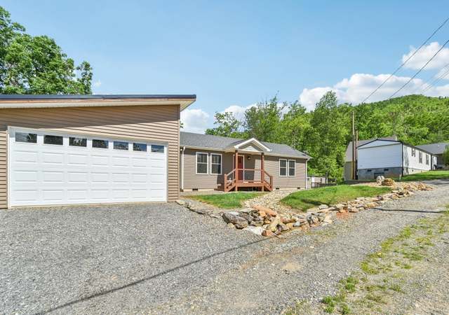 Property at 9 Circle Dr, Black Mountain, NC 28711, 5 beds, 3 baths