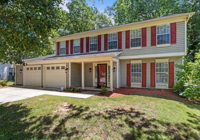 Property at 10327 Shelter Rock Ct, Charlotte, NC 28214, 4 beds, 2.5 baths