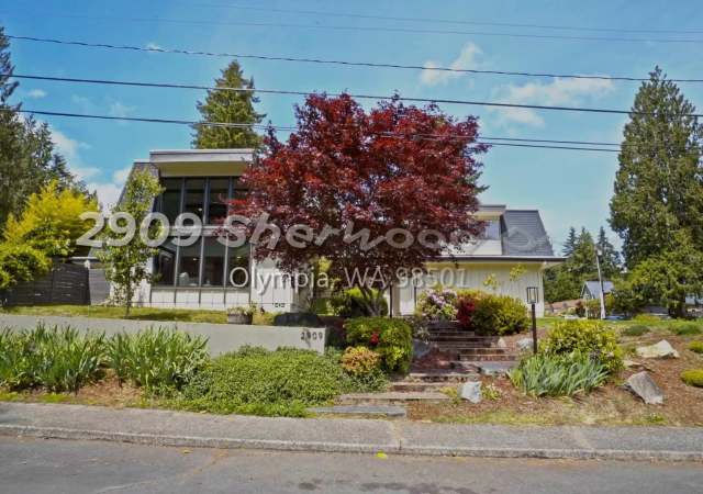 Property at 2909 Sherwood Dr SE, Olympia, WA 98501, 5 beds, 3 baths
