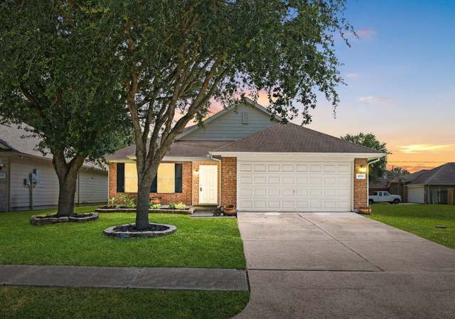 Property at 6733 Hidden Colony Ln, Dickinson, TX 77539, 3 beds, 2 baths