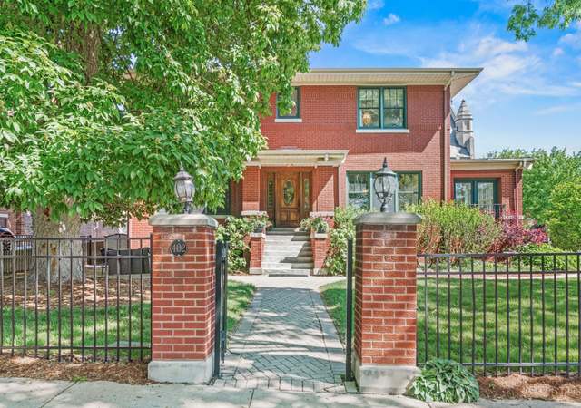 Property at 402 Lenox St, Oak Park, IL 60302, 4 beds, 3.5 baths