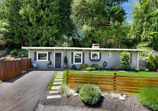 Property at 4406 Grand Ave, Everett, WA 98203, 3 beds, 2 baths