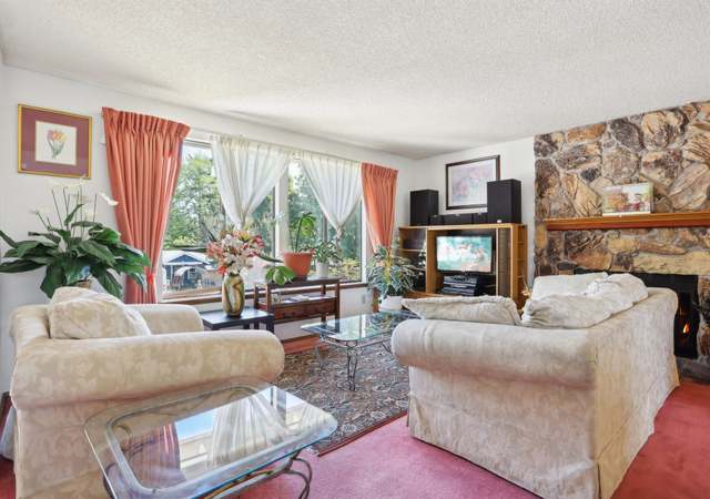 Photo of 8103 30th Ave SW, Seattle, WA 98126