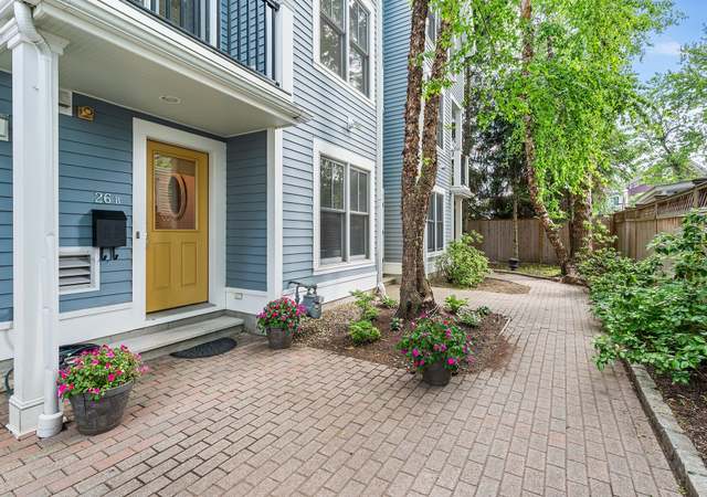 Property at 26-B Lake St Unit 26B, Somerville, MA 02143, 3 beds, 2.5 baths