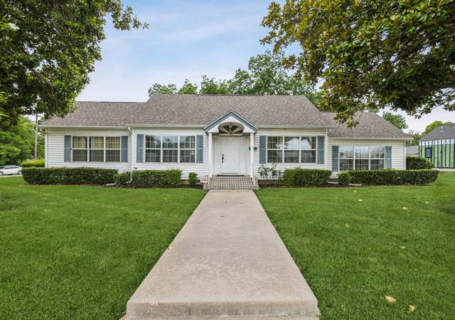 Property at 745 Buckner Blvd, Dallas, TX 75218, 4 beds, 2.5 baths