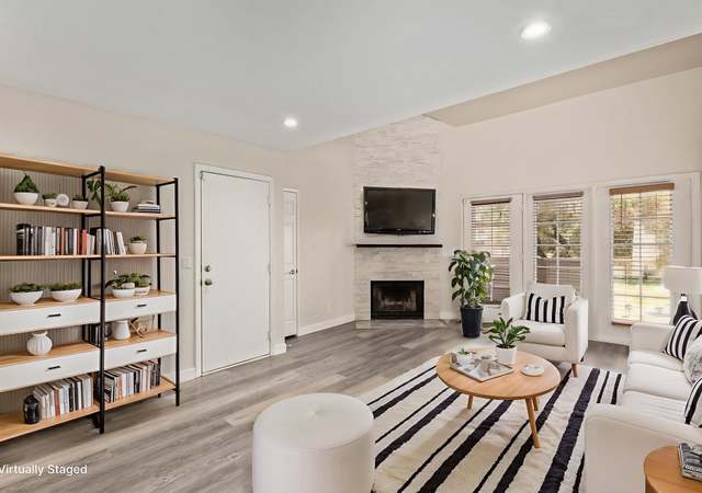 Photo of 4901 S Calle Los Cerros Dr #220, Tempe, AZ 85282