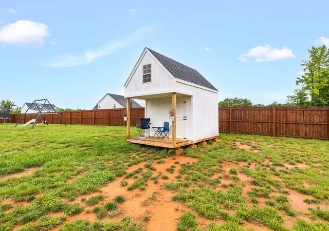 Photo of 130 Laced Maple Ct, Reidsville, NC 27320