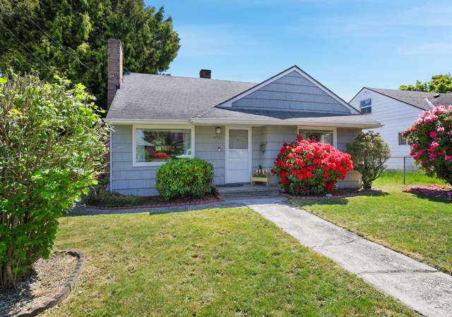 Property at 4325 E B St, Tacoma, WA 98404, 3 beds, 1 bath