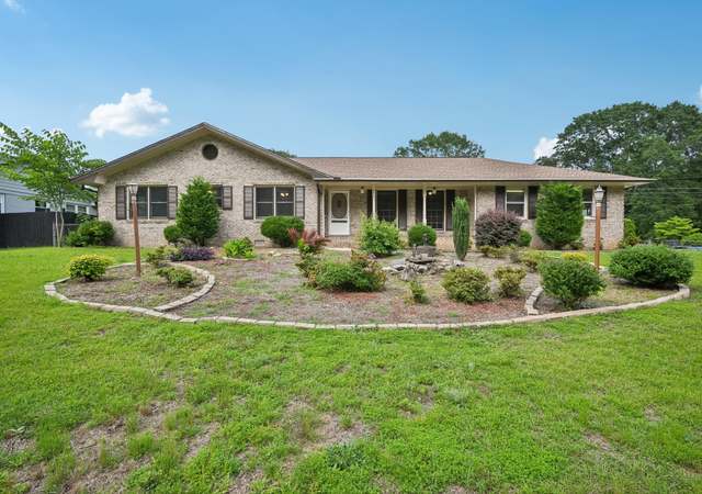Property at 2676 Abington Dr, Snellville, GA 30078, 4 beds, 2.5 baths