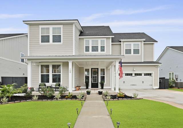 Property at 109 Medford St, Summerville, SC 29486, 6 beds, 4 baths