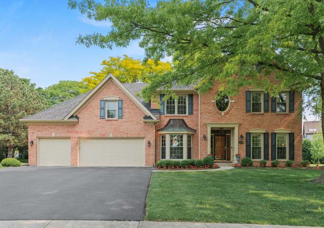 Property at 1514 Triple Crown Ct, St. Charles, IL 60174, 5 beds, 3 baths