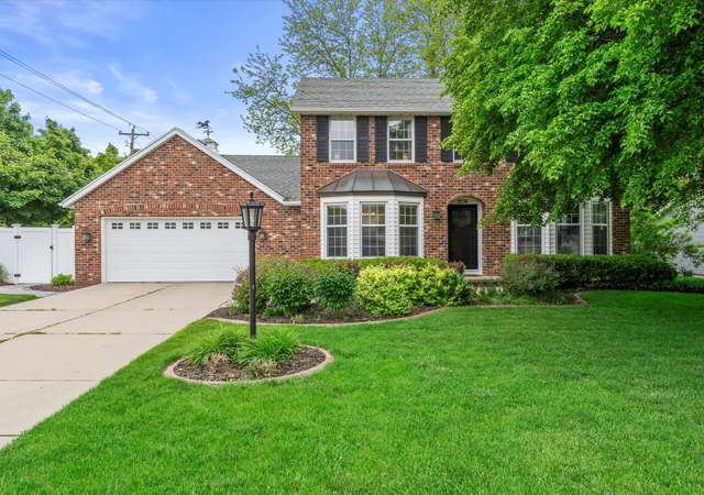 Property at 3274 Calais Ct, Green Bay, WI 54301, 4 beds, 2.5 baths