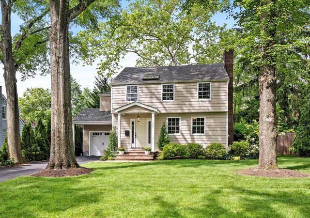 Property at 14 Tee Ar Pl, Princeton, NJ 08540, 4 beds, 3 baths