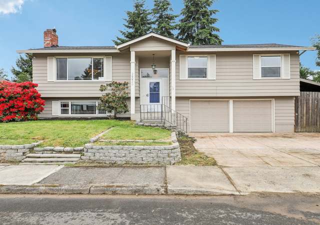 Property at 20020 SW Walquin Ct, Beaverton, OR 97078, 4 beds, 2.5 baths