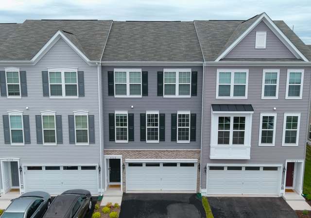Property at 9168 Wyche Knoll Ln, Manassas, VA 20110, 4 beds, 3.5 baths