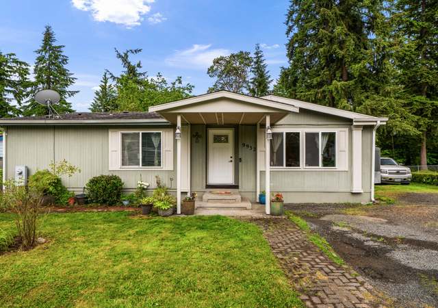 Property at 9932 215th Pl SE, Snohomish, WA 98296, 2 beds, 2 baths
