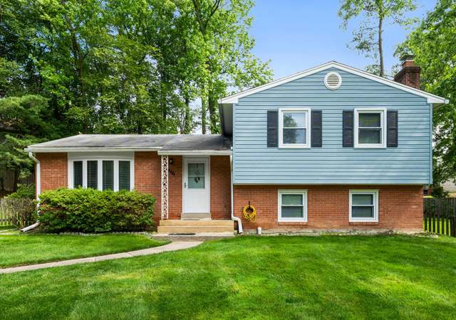 Property at 9211 Capricorn Ct, Burke, VA 22015, 5 beds, 2.5 baths