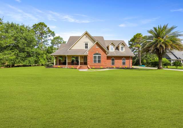Property at 113 Demeries Lake Ln, Richmond Hill, GA 31324, 4 beds, 3.5 baths