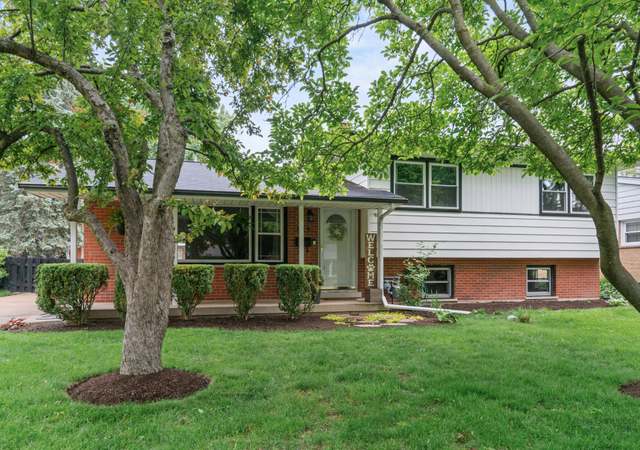 Property at 925 S Chestnut Ave, Arlington Heights, IL 60005, 3 beds, 2 baths