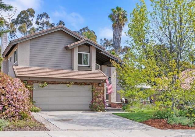 Property at 1928 Hummock Ln, Encinitas, CA 92024, 3 beds, 2.5 baths