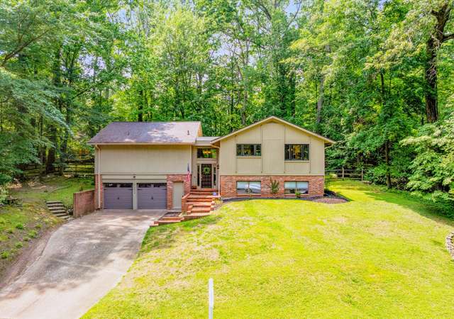 Property at 2404 Sugarberry Ct, Reston, VA 20191, 4 beds, 3 baths