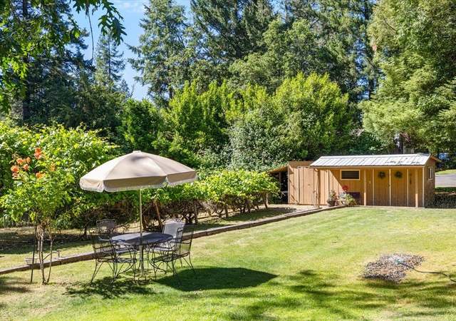 Property at 548 Moonbeam Ln, Grants Pass, OR 97527, 2 beds, 2 baths