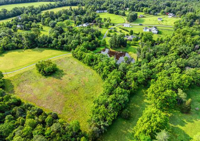Property at 3992 Muirfield Dr, Haymarket, VA 20169