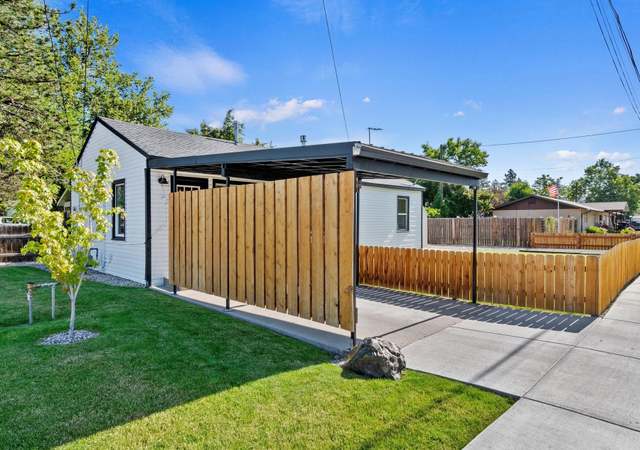 Photo of 504 E 7th St, Emmett, ID 83617-3619