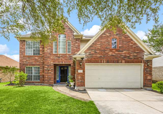 Property at 17823 Scenic Oaks Dr, Richmond, TX 77407, 4 beds, 2.5 baths